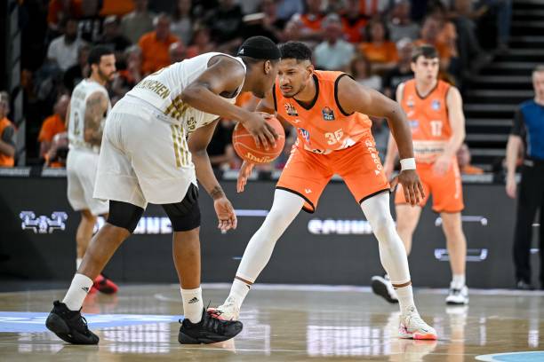 在G3回到 在G3回到