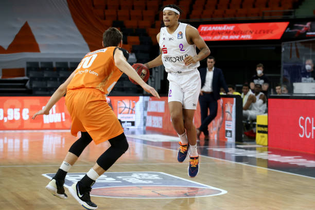 都是在合同 都是在合同